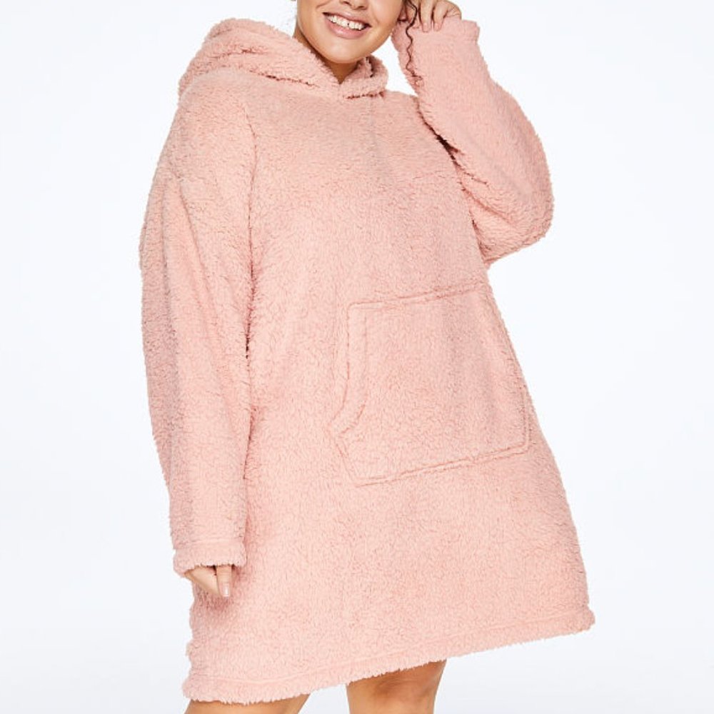 PINK One Size Sherpa Pullover - Picture 1 of 4